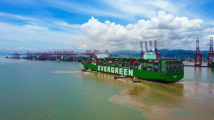 Ang Ningbo Zhoushan Port ay kumokonekta sa pinakamalaking container ship sa mundo na Changyi