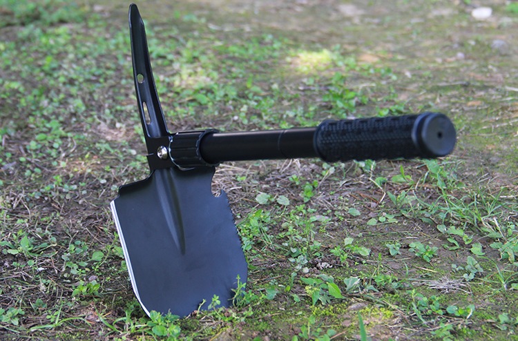 Ano ang gumagawa ng isang camping shovel na pangwakas na kasama sa labas?
